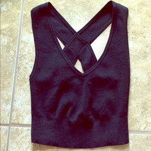 Black cropped Tank
